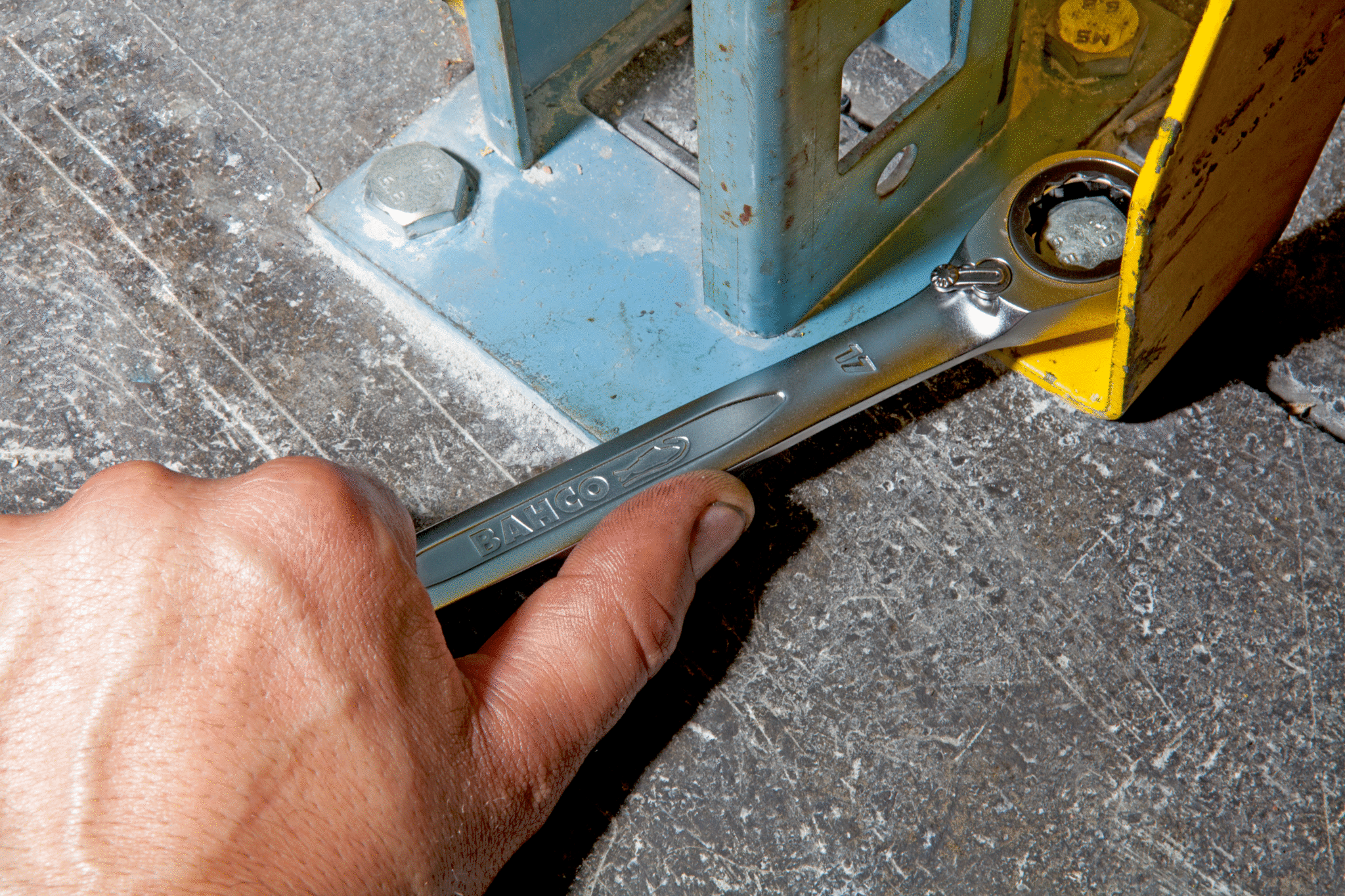 Metric Combination Ratcheting Wrench Set, 12 Pcs/Plastic Holder - 1RM/SH12 by Bahco