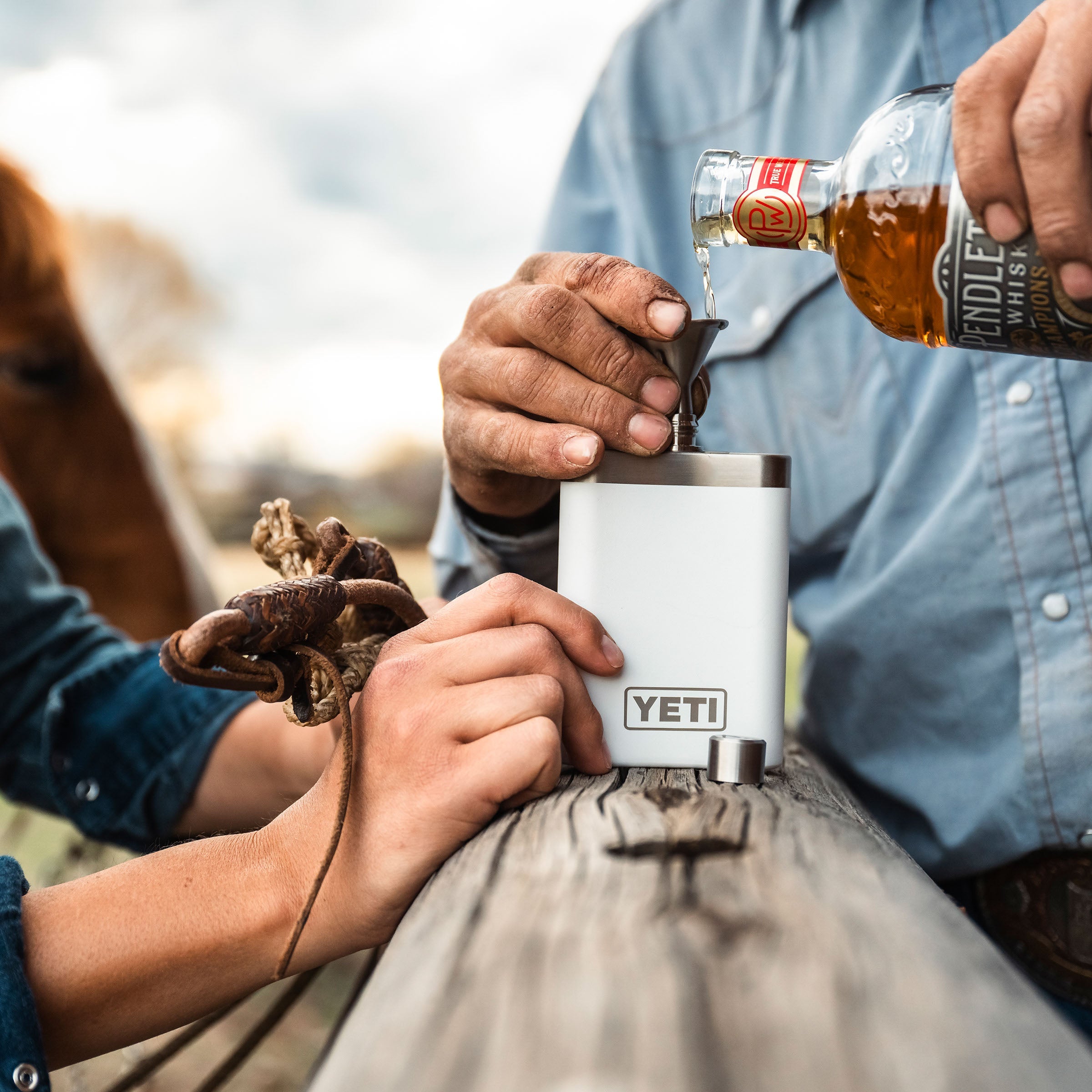 YETI Flask 21071502945