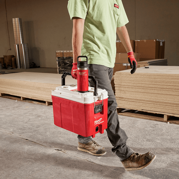 PACKOUT™ Bottle with Chug Lid by Milwaukee