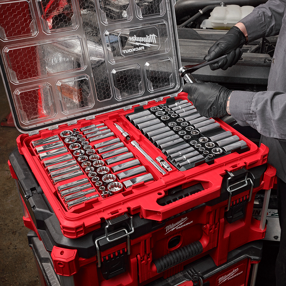 Milwaukee PACKOUT™ 98Pce SAE & Metric 3/8" Drive 6PT & 12PT Ratchet Socket Set 48229285