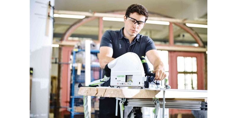 TS 75 210mm Plunge Cut Circular Saw in Systainer with 1400mm Rail 576115 by Festool