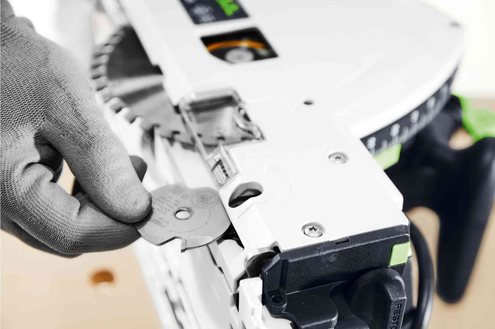 TSV 60K 168mm Plunge Cut Scoring Saw in Systainer with 1900mm Rail 577745 by Festool