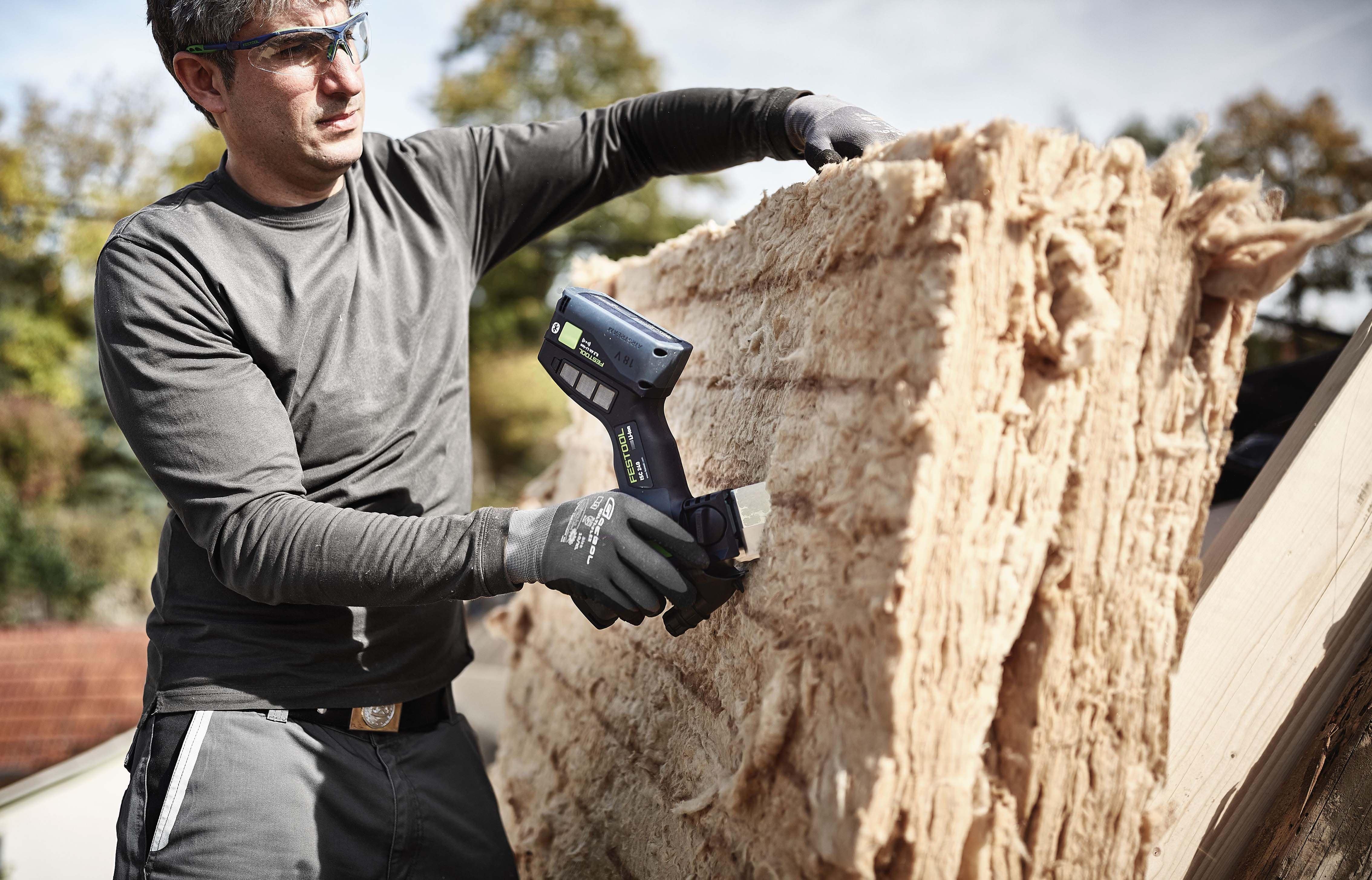 ISC 240 18V 240mm Cordless Insulation Saw 5.0Ah Bluetooth in Systainer 578292 by Festool