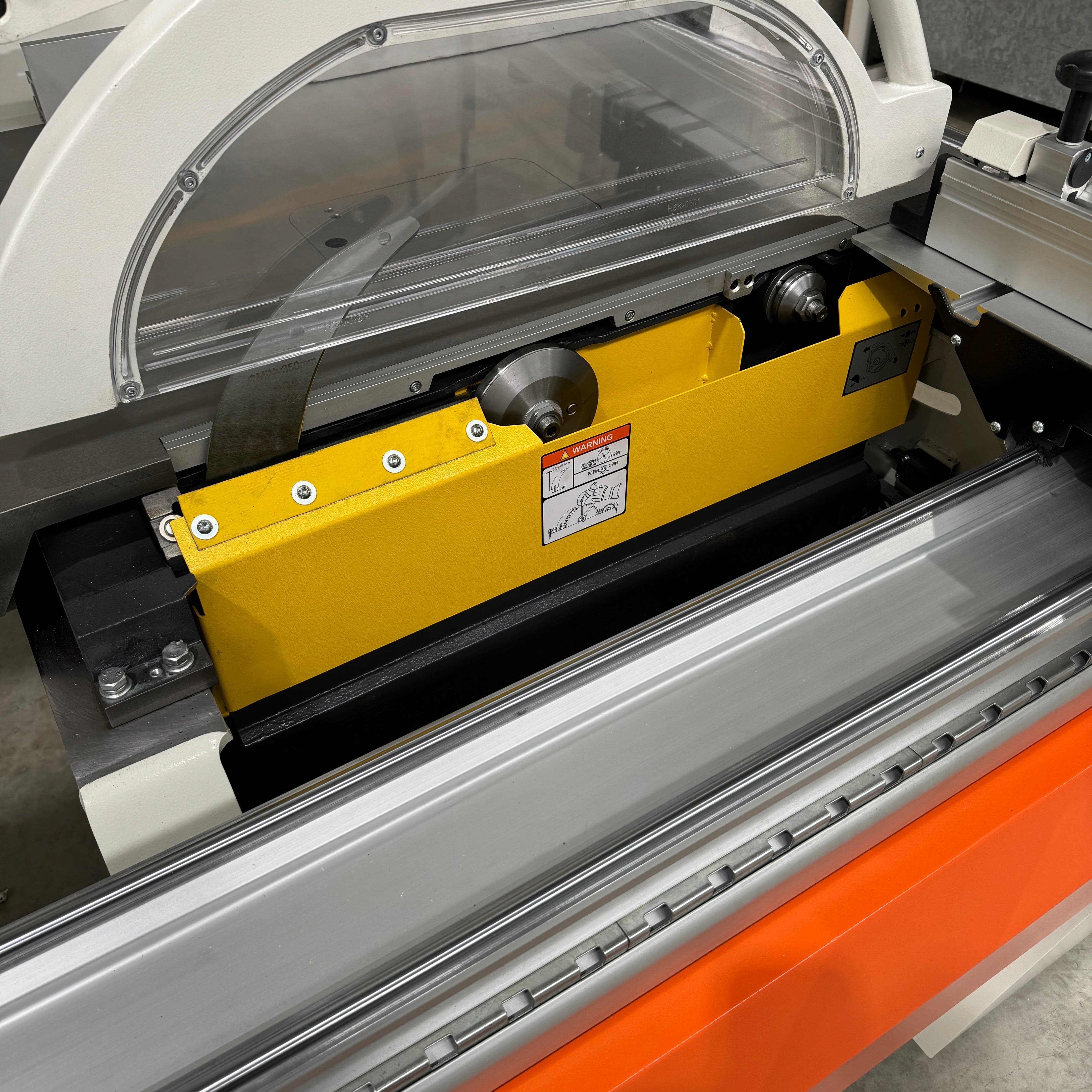 ToughCut 400mm (16") 7.5HP 3.8m Sliding Table Automatic Rise / Fall & Tilt Panel Saw 415V Diamond 400