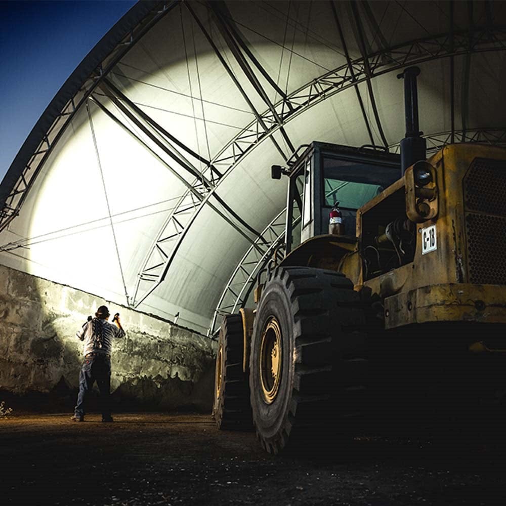 Coast Rechargeable 15000 Lumen Torch with POWER IQ OLED Real-time Display COAXP80R (811813)