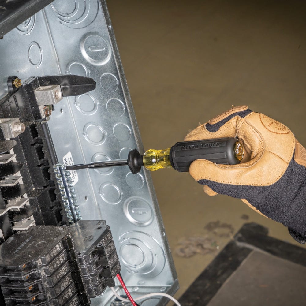 2Pce Slotted Screw Holding Driver Kit 0.5cm & 0.6cm - 85153K by Klein Tools