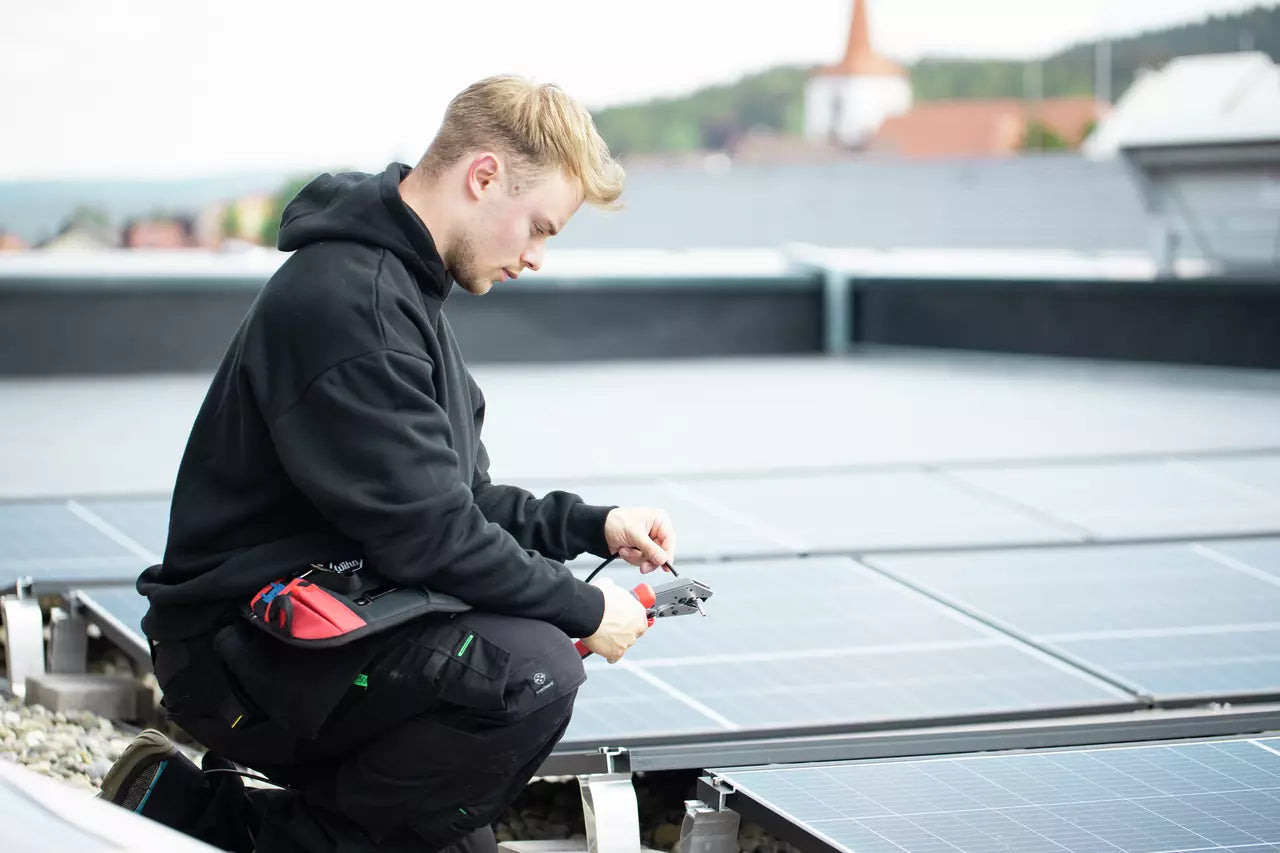 Wiha Photovoltaic Solar Crimping Tool 45796