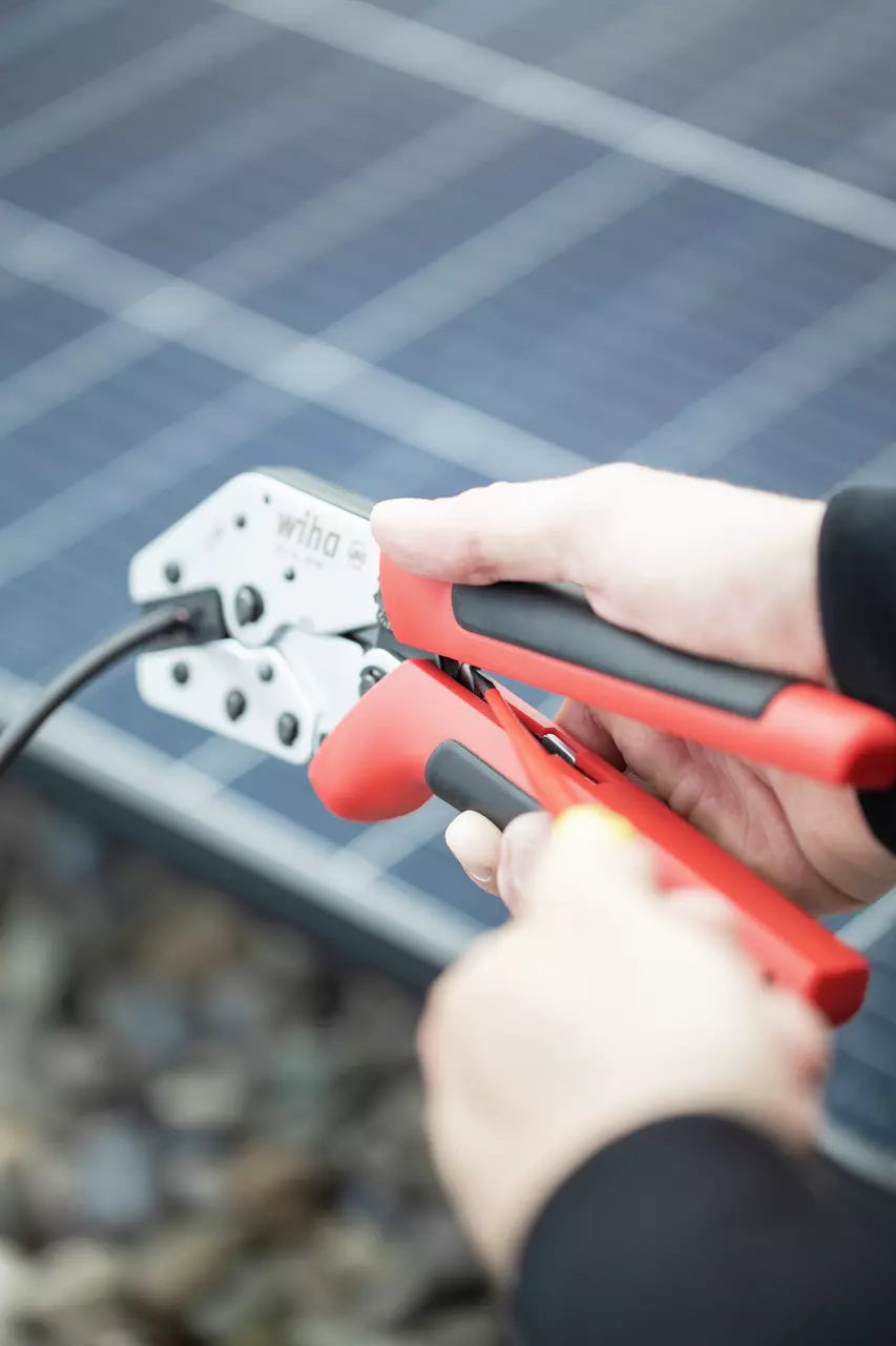 Wiha Photovoltaic Solar Crimping Tool 45796