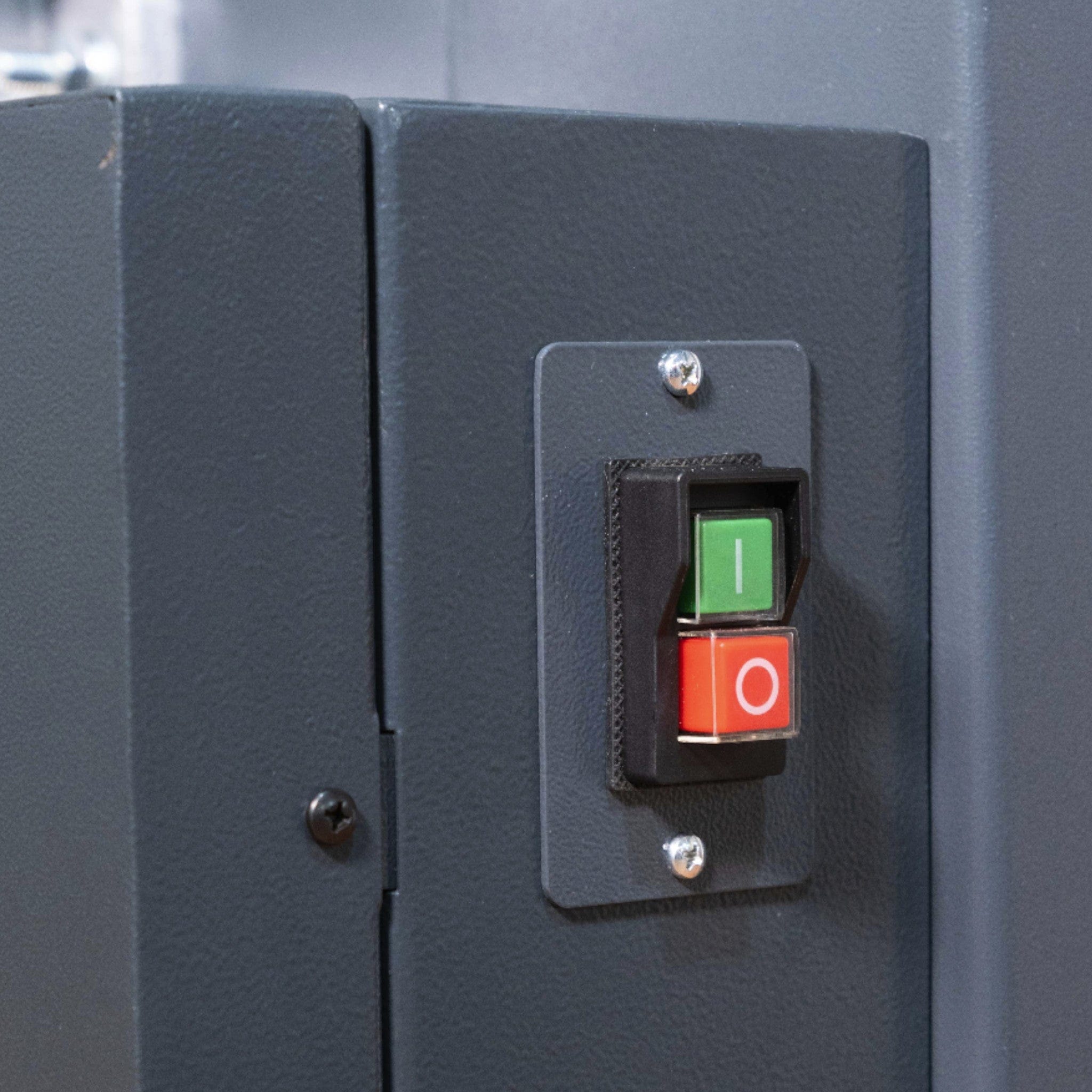 Woodfast 450mm (18") Deluxe Wood / Metal Bandsaw with Electronic Variable Speed 2.5HP 240V BS450A-EVS