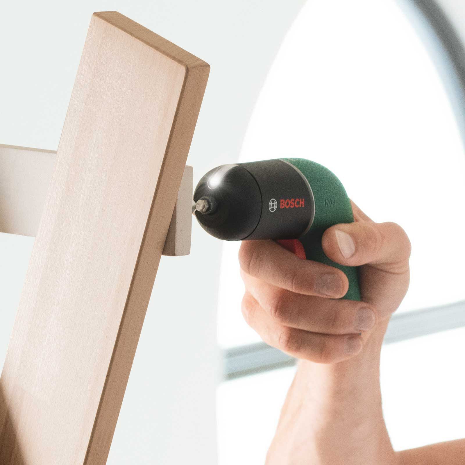 Bosch 3.6V Cordless Classic Screwdriver IXO 6 (06039C7170)