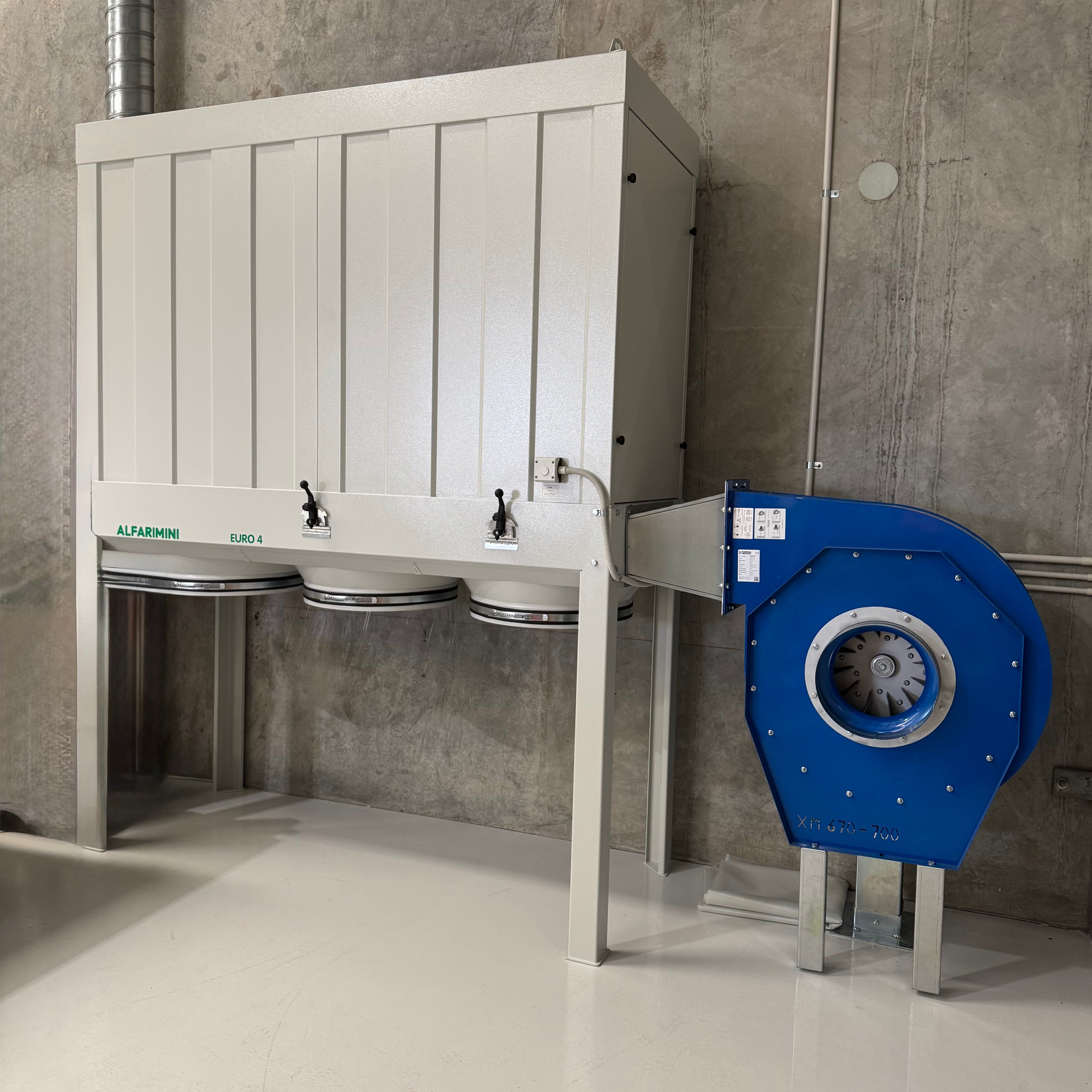 Silenced Dust Collector 7.5HP Euro 4S by Alfarimini