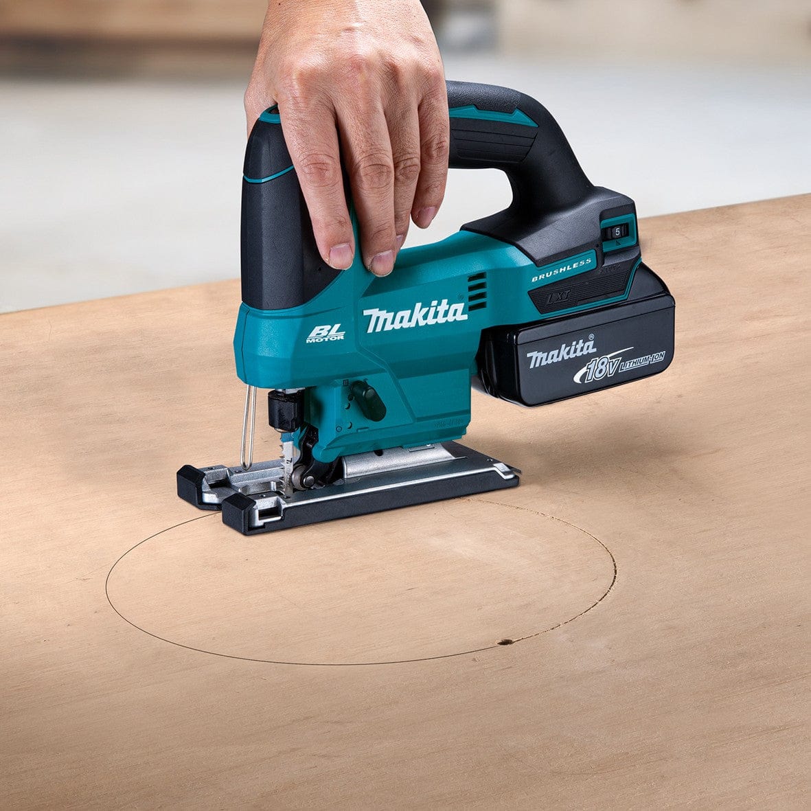 18V Brushless D-Handle Jigsaw Bare (Tool Only) DJV184Z by Makita