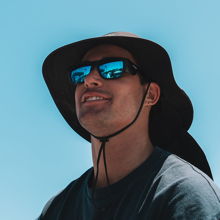 SafeStyle Worksite To Weekend Flap Bucket Black