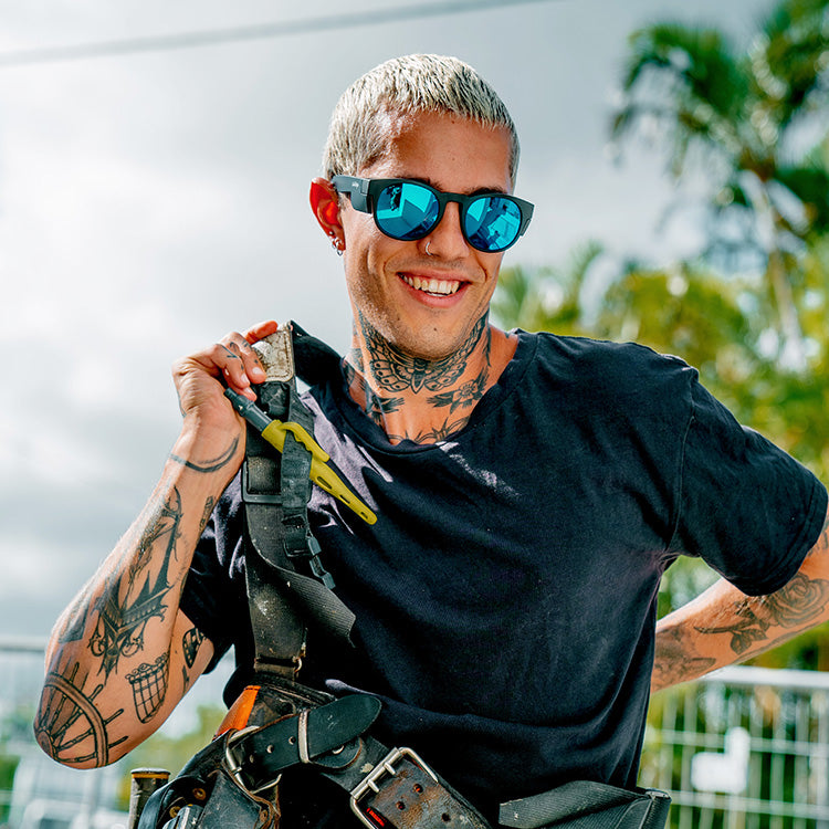 SafeStyle Cruisers Matte Black Frame Mirror Blue Polarised Lens