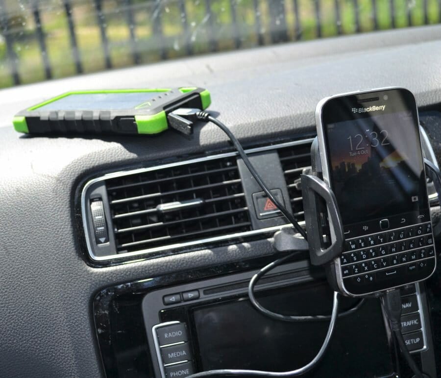 IPOWER 200 Solar Power Bank IPB200 by Imex