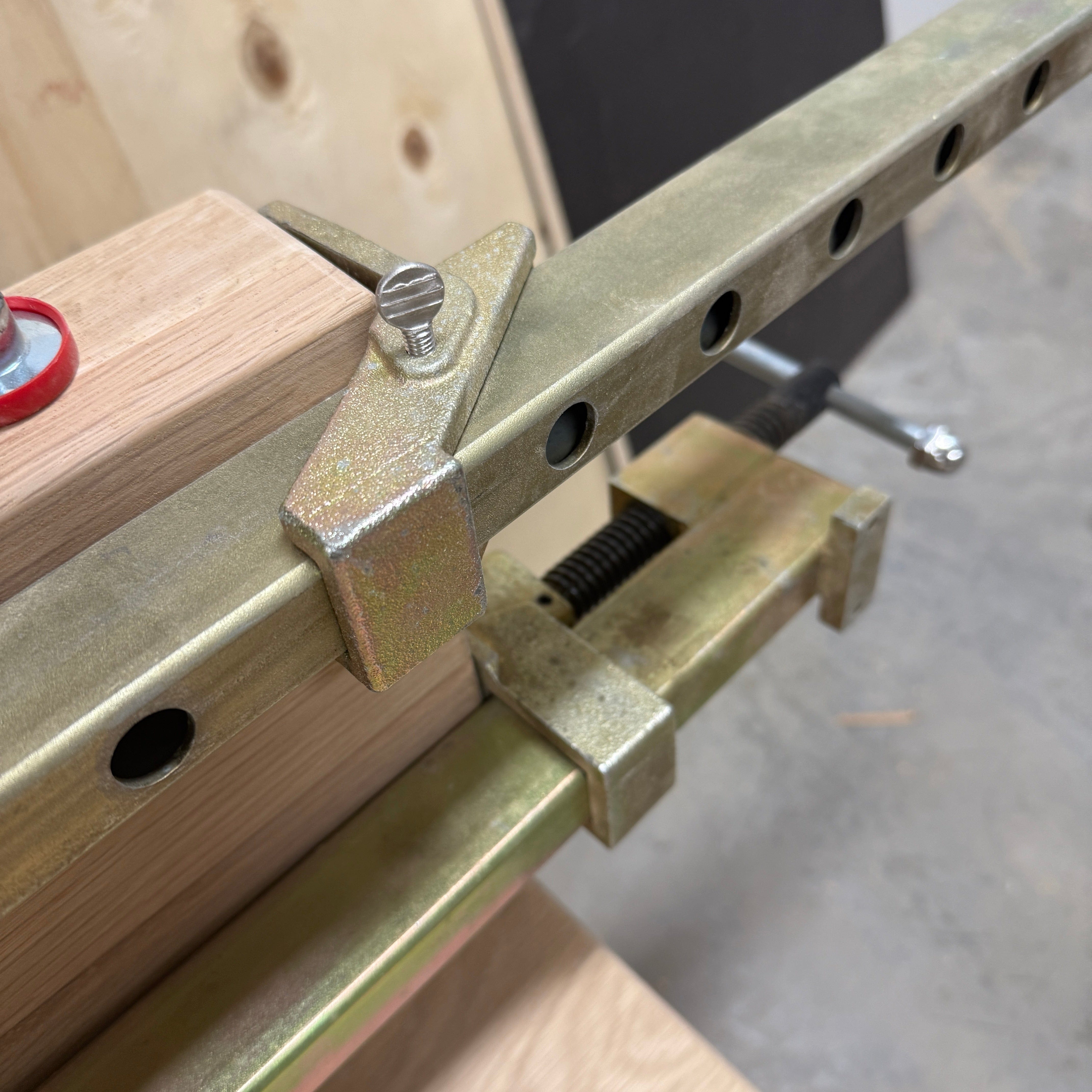 ToughCut Heavy Duty Professional ToughClamp Sash Clamp