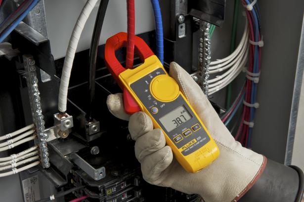 Fluke 325 True RMS Clamp Meter AC/DC 600V, 400A AC/DC, True-RMS, with Temperature & Frequency