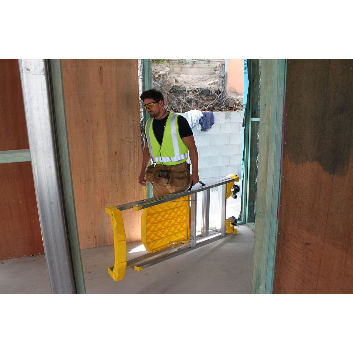 P170 Job Station Platform Step Ladder 170Kg Bailey