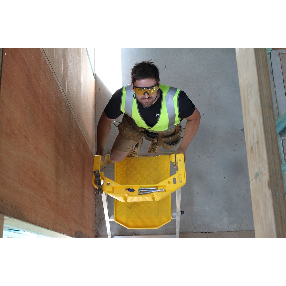 P170 Job Station Platform Step Ladder 170Kg Bailey