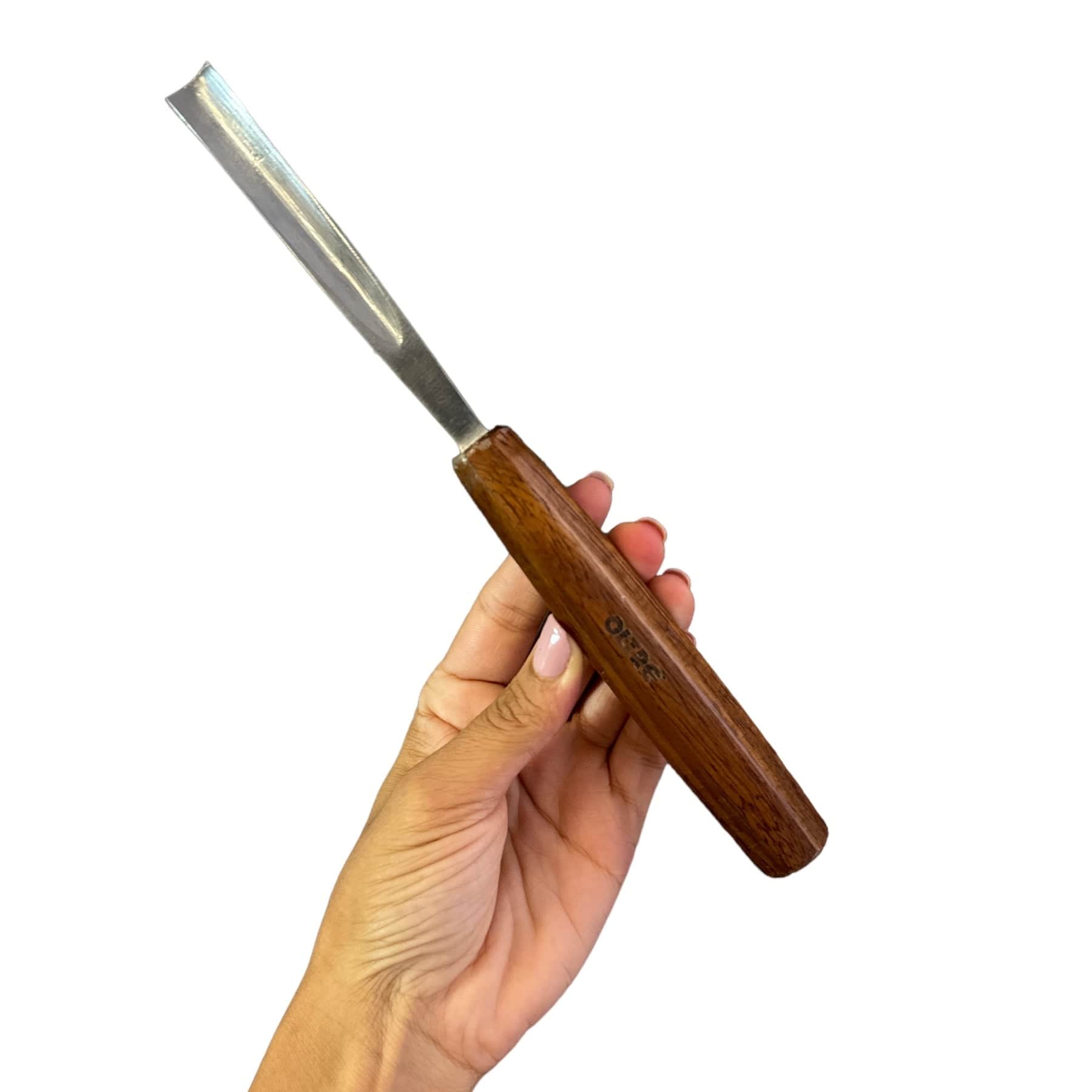 Oltre Wood Carving 12Pce Tool Set in Wooden Box OT-CTS-12