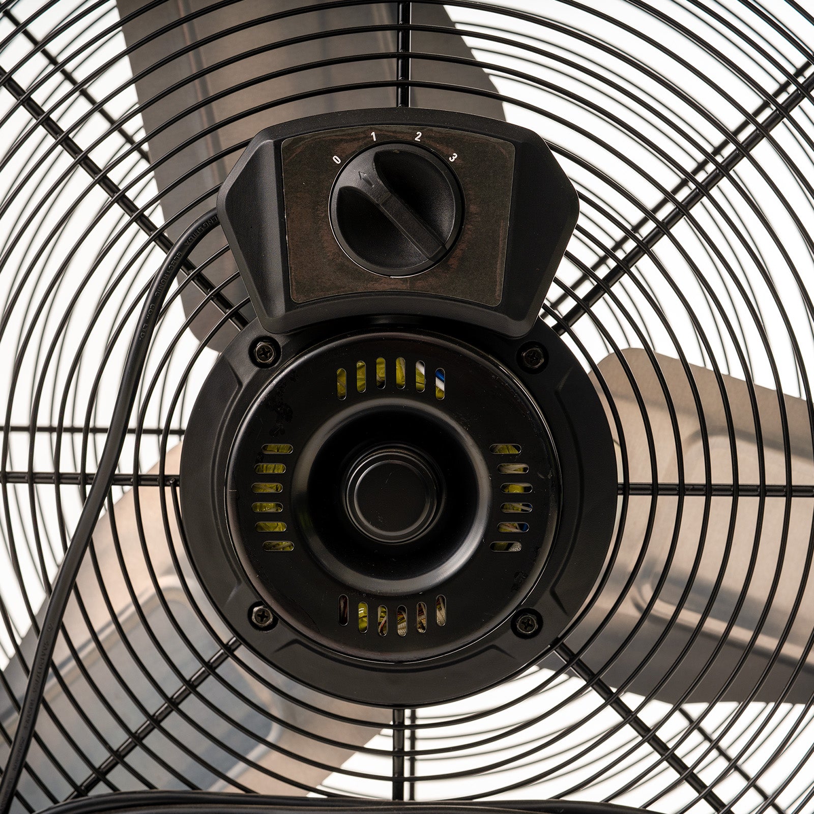 Kincrome 610mm Industrial Mobile Drum Fan KP1016