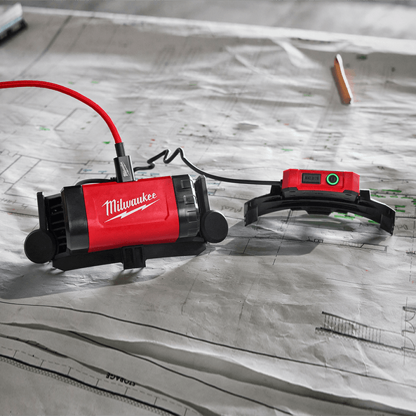 REDLITHIUM™ USB Rechargebale Bolt Headlamp 3.0Ah Kit L4BOLTHL301 by Milwaukee