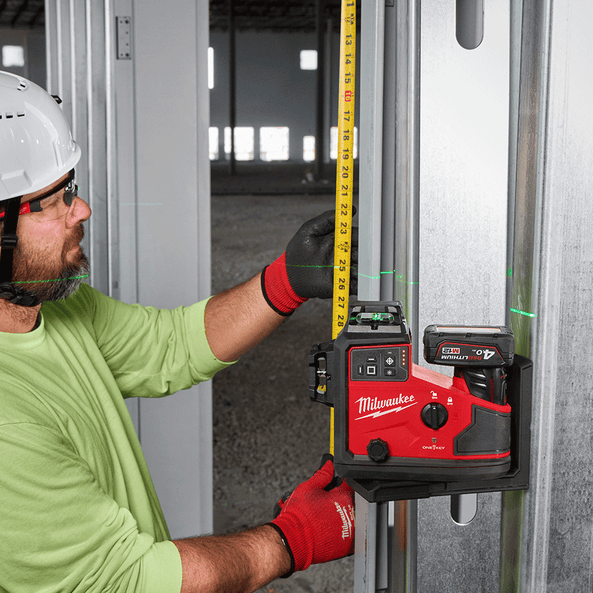 Milwaukee M12™ Auto Align 3 Plane Laser M12AA3PL0C