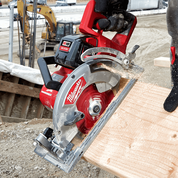 18V 184mm FUEL™ Rear Handle Circular Saw Bare (Tool Only) M18FCSRH66-0 by Milwaukee