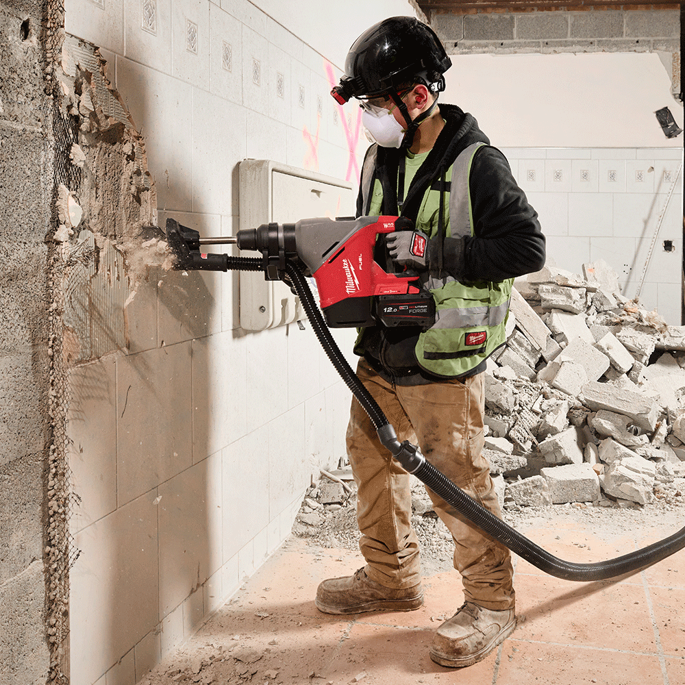 Milwaukee M18 FUEL™ 40mm SDS Max Rotary Hammer Skin w/ VACLINK™ and ONE-KEY™ M18FHACO5400C