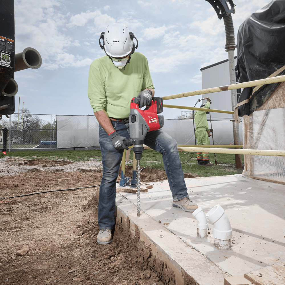 Milwaukee M18 FUEL™ 45mm SDS Max Rotary Hammer w/ VACLINK™ and ONE-KEY™ (Tool Only) M18FHACO7450C