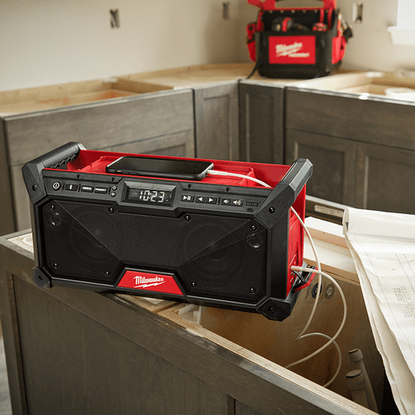 Milwaukee 18V Bluetooth Jobsite Radio DAB+ Bare (Tool Only) M18JSRDAB20