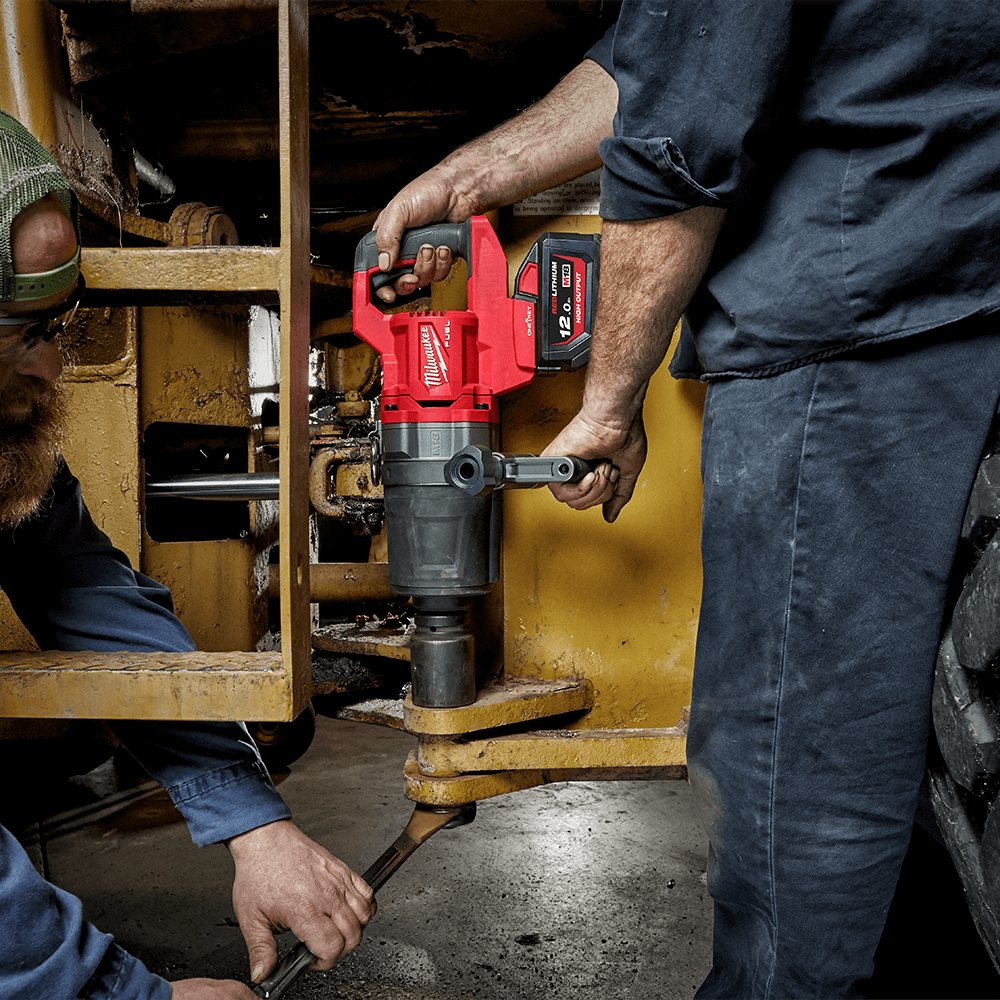 Milwaukee M18 FUEL™ 1" D-Handle Short Anvil High Torque Impact Wrench with ONE-KEY™ (Tool Only) M18ONEFHIWF1DS0