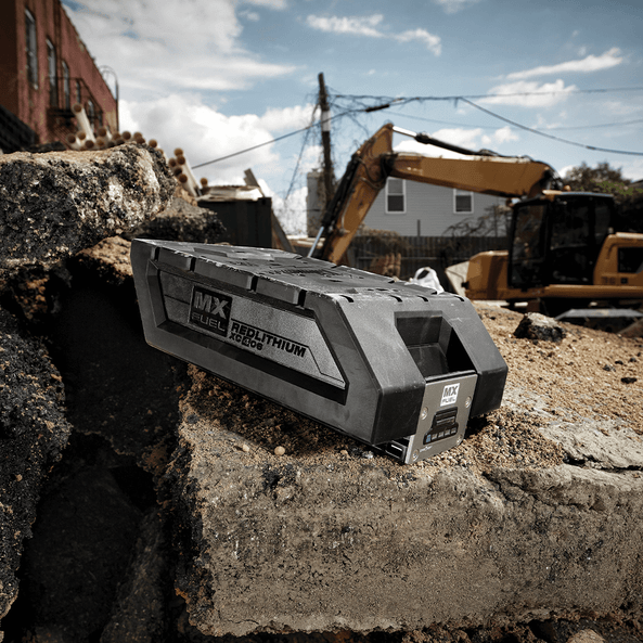 MX FUEL™ Redlithium™ XC406 Battery - MXFXC406 by Milwaukee