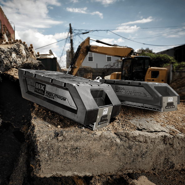 MX FUEL™ Redlithium™ CP203 Battery - MXFCP203 by Milwaukee