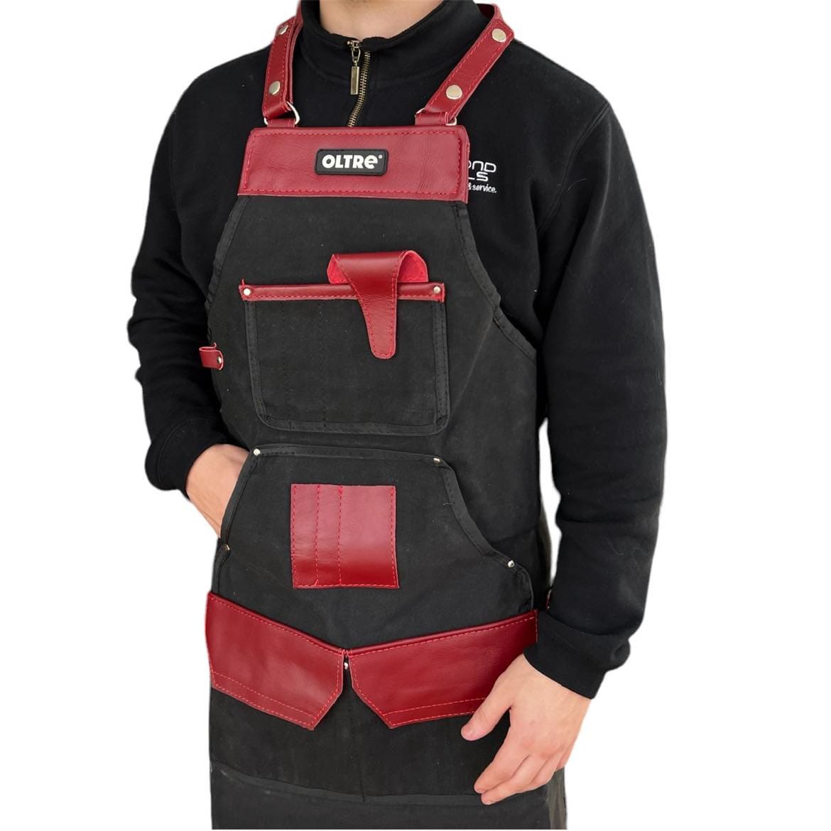 Oltre Black Canvas With Red Leather Apron