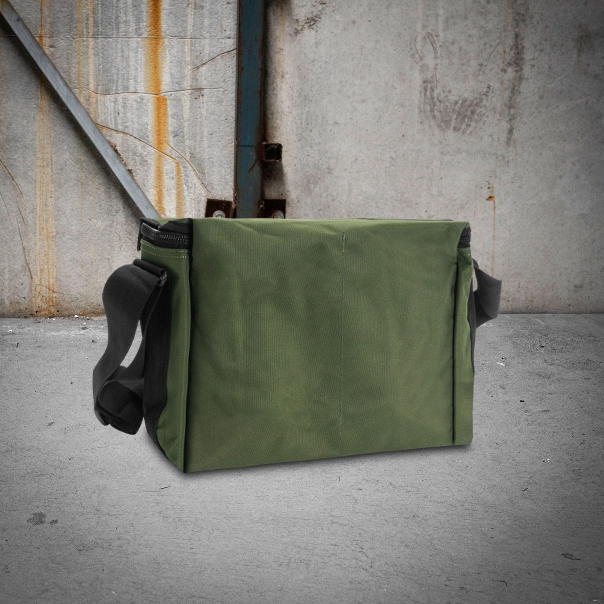 Essentials Small Canvas Crib Bag RXES05E206 by Rugged Xtremes