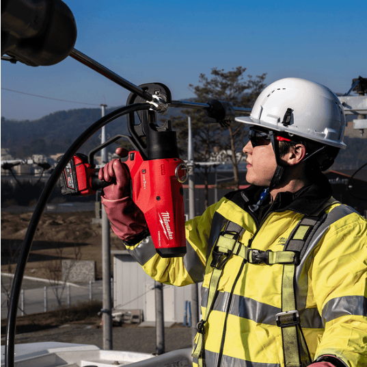 M18™ FORCE LOGIC™ 120kN Utility Crimper M18HCCT120C (Tool Only) by Milwaukee