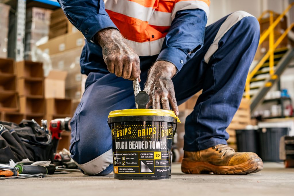 Grips Tough Beaded Wipes