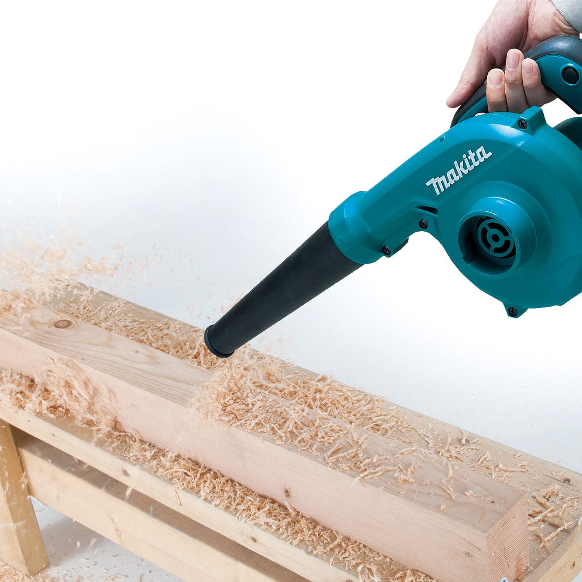 600W Blower UB1103 by Makita
