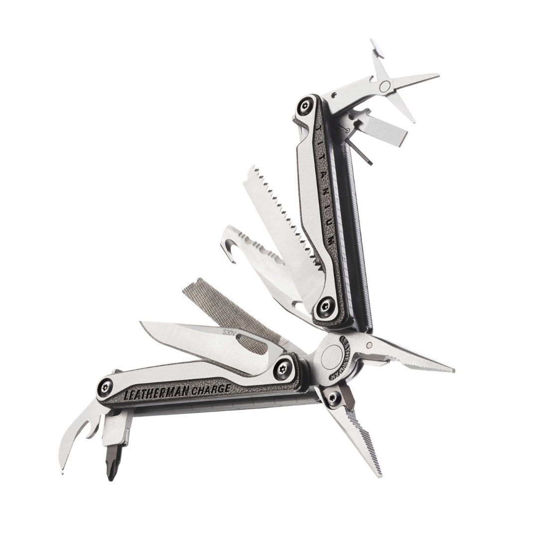 Leatherman Multi-Tool, 19 In 1 Charge + TTI YL832528