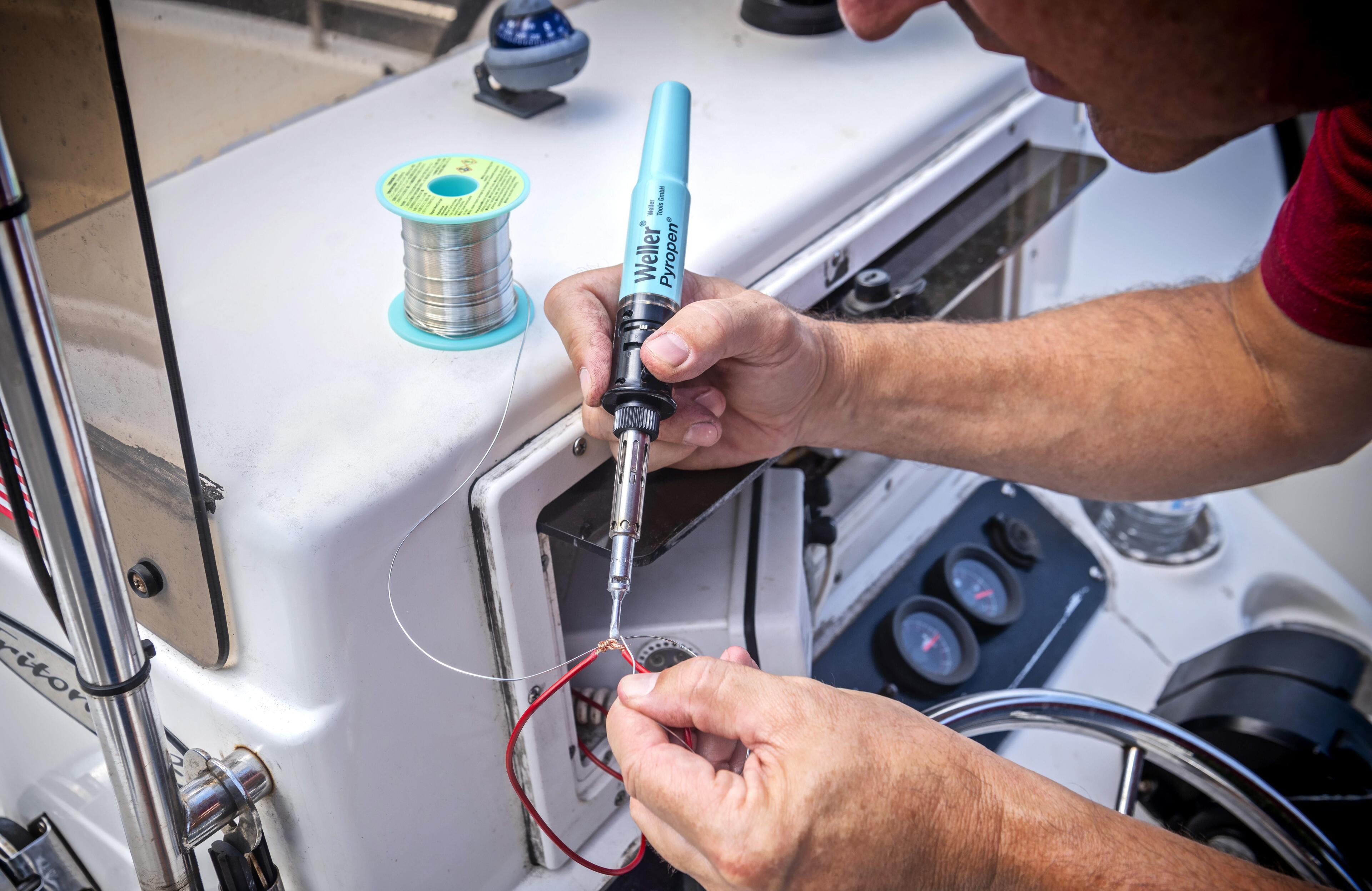 Weller Cordless Pyropen Butane Profi Line Soldering Iron Kit WSTA3