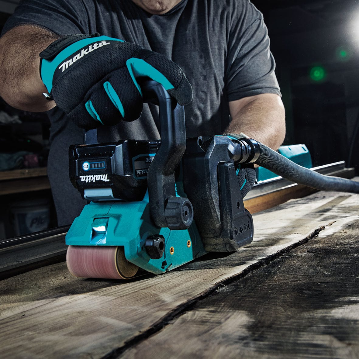 Makita 40V Max Brushless 76mm Belt Sander Bare (Tool Only) BS001GZ