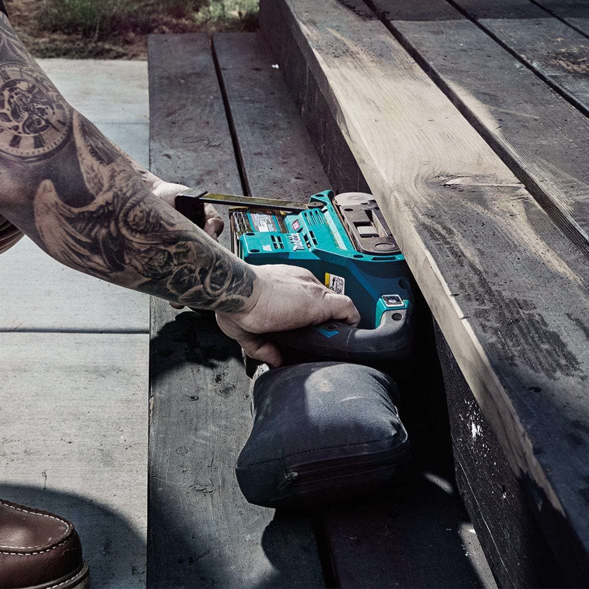 Makita 40V Max Brushless 76mm Belt Sander Bare (Tool Only) BS001GZ