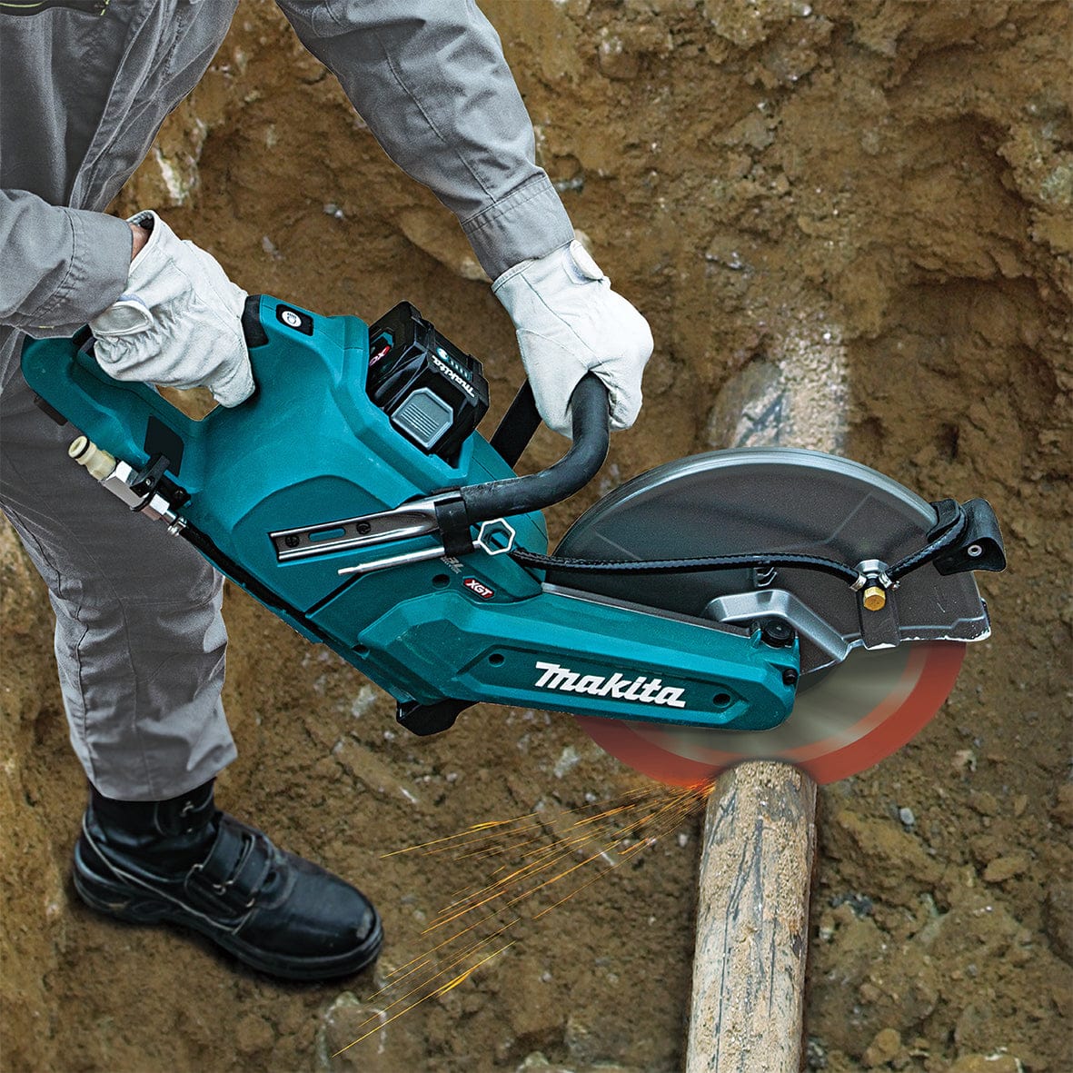 Makita 40V Max Brushless 305mm (12") Power Cutter CE004GZ