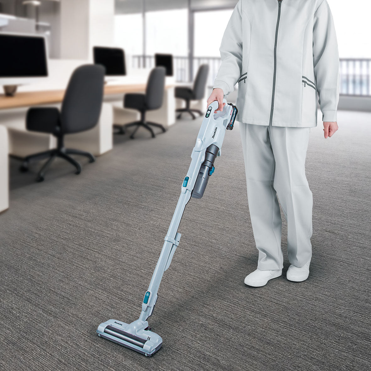 Makita 40V Max Brushless 400mL Stick Vacuum CL004GZ02