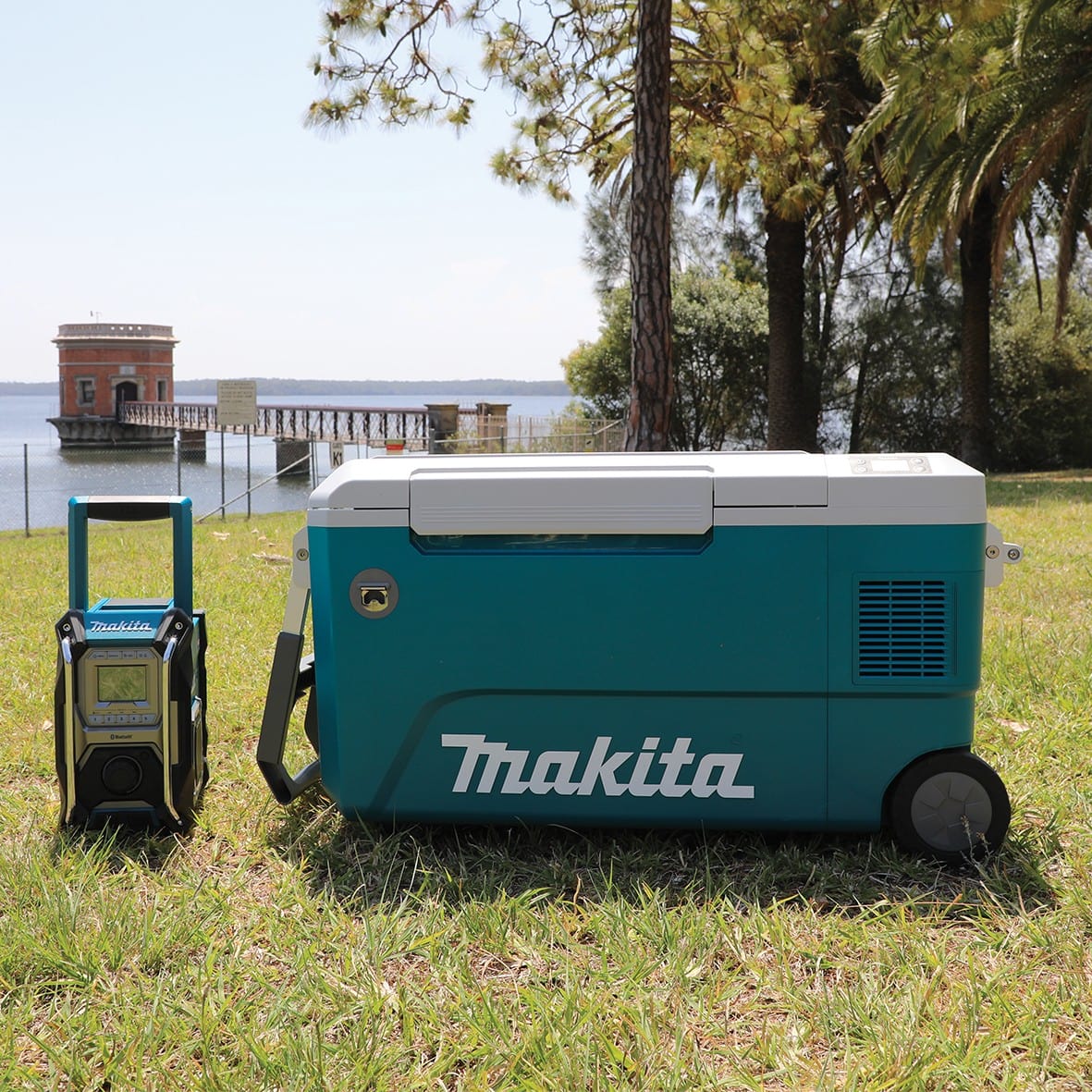 40V Max / 18V 50L Cooler & Warmer Bare CW002GZ01 by Makita