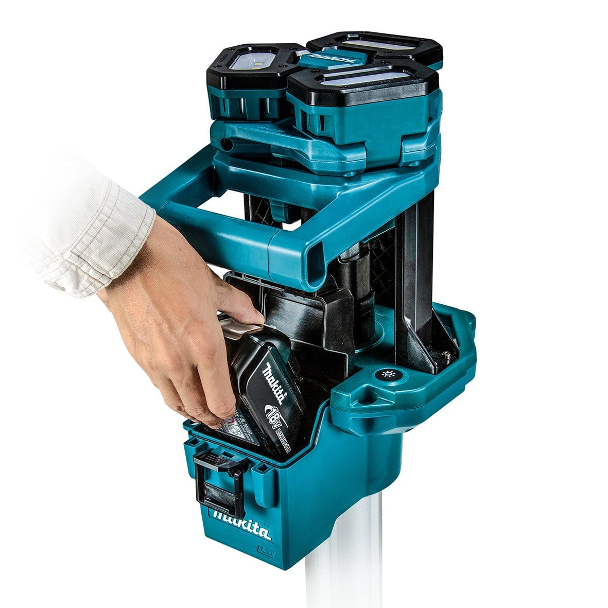 18V Tower Light DML814 by Makita
