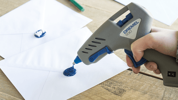 Hot Melt Glue Gun Kit  DREMEL® Glue Gun 930 (930-18 Hobby) by Dremel