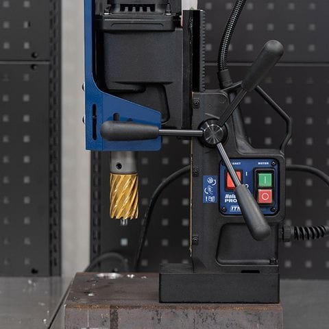 HOLEMAKER Magnetic Base Drill, Cap: 55mm DIA X 75mm - HMPRO55 by ITM