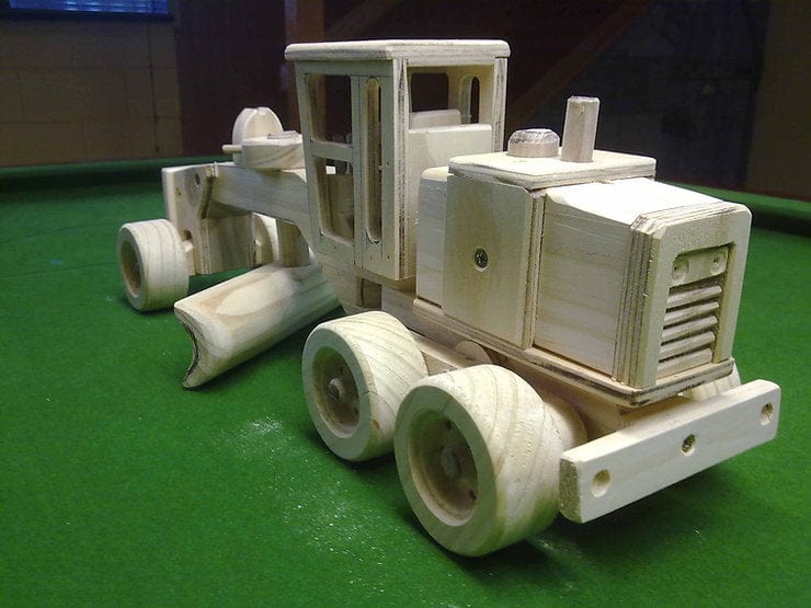 Grader Articulated, Wooden Toy Plan & Pattern